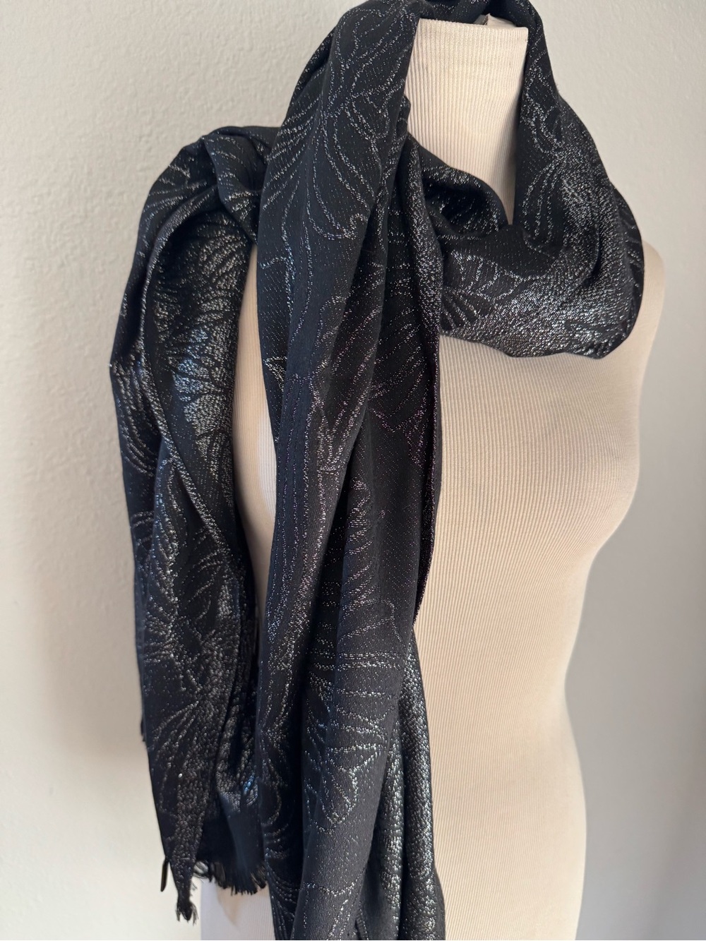 Calvin Klein -black & silver metallic sparkly scarf